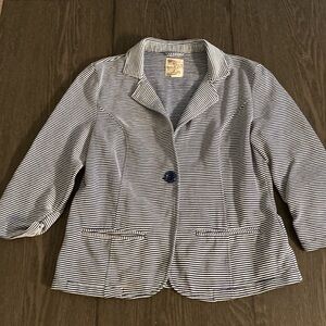 Tulle Original Clothing blazer. Blue/white stripe. Size L. 3/4 ruched sleeves.